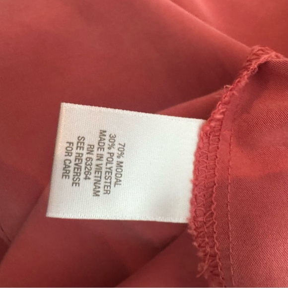 Roz & Ali Coral Button-Up Shirt - Picture 10 of 11